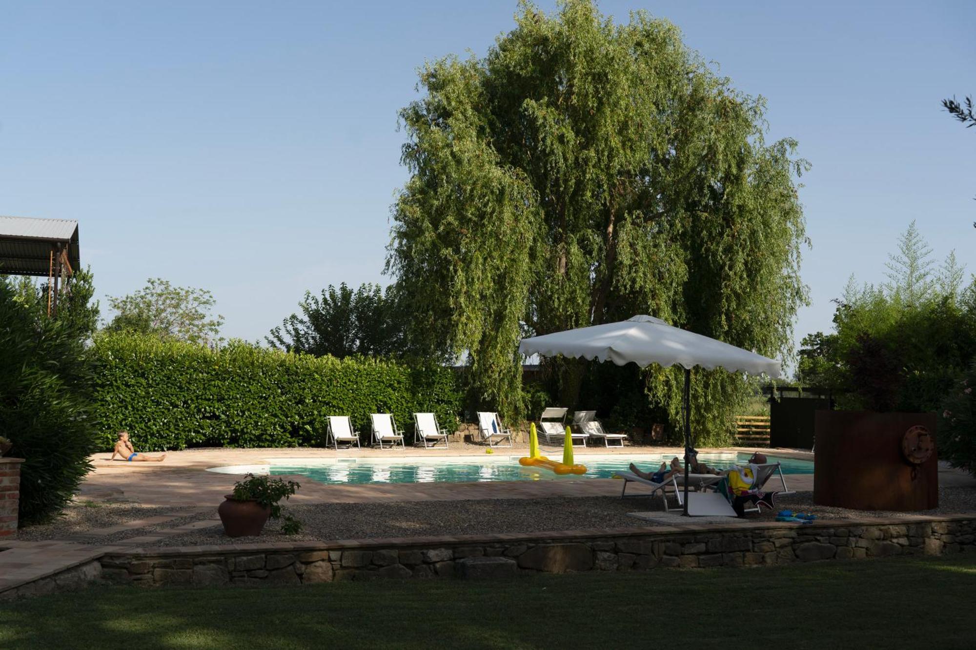 Agriturismo Brocca Tuoro sul Trasimeno Bagian luar foto